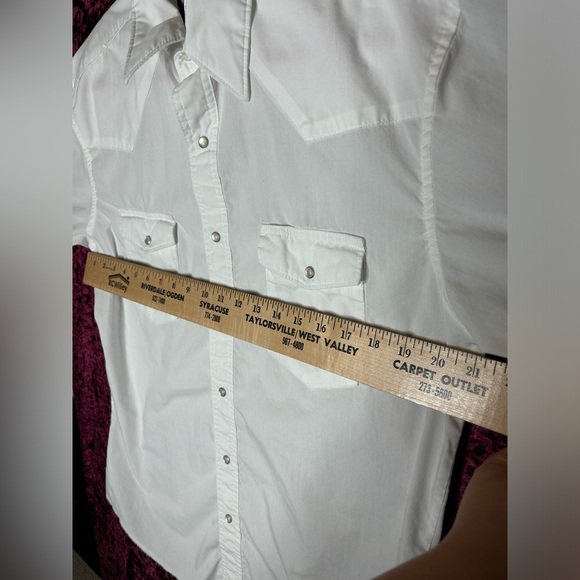 Vintage Wrangler Pearl Snap White Western Long Sleeve Bottom Down Shirt Sz M - Picture 5 of 6